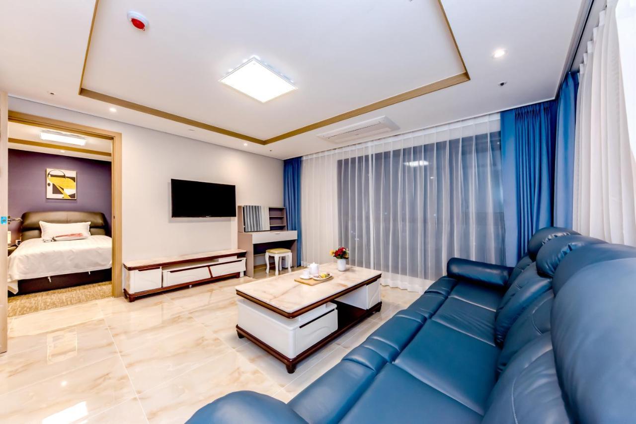 Hotel Dk ซอกวีโพ ภายนอก รูปภาพ