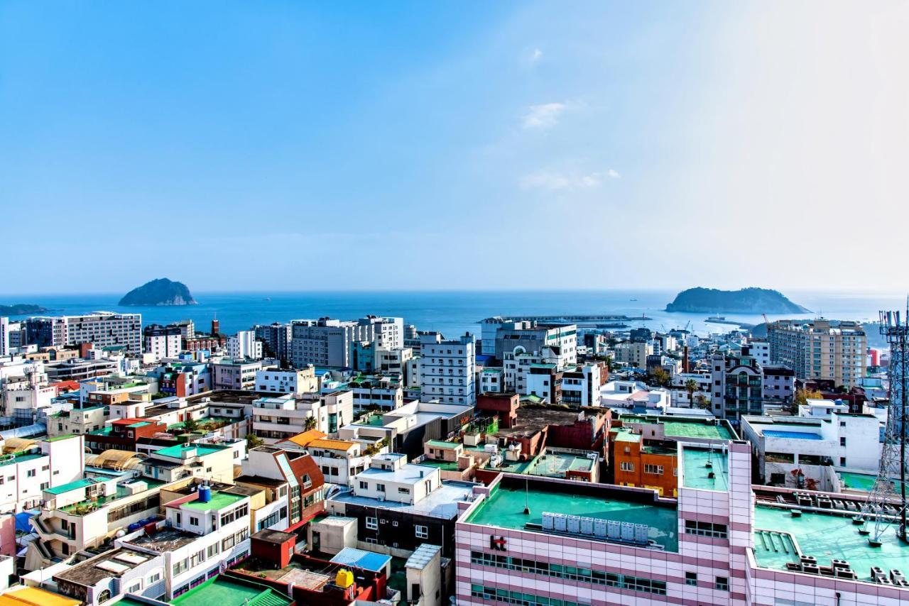 Hotel Dk ซอกวีโพ ภายนอก รูปภาพ