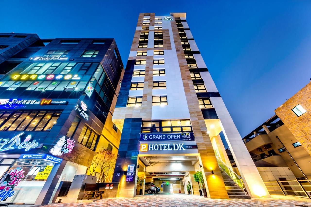 Hotel Dk ซอกวีโพ ภายนอก รูปภาพ